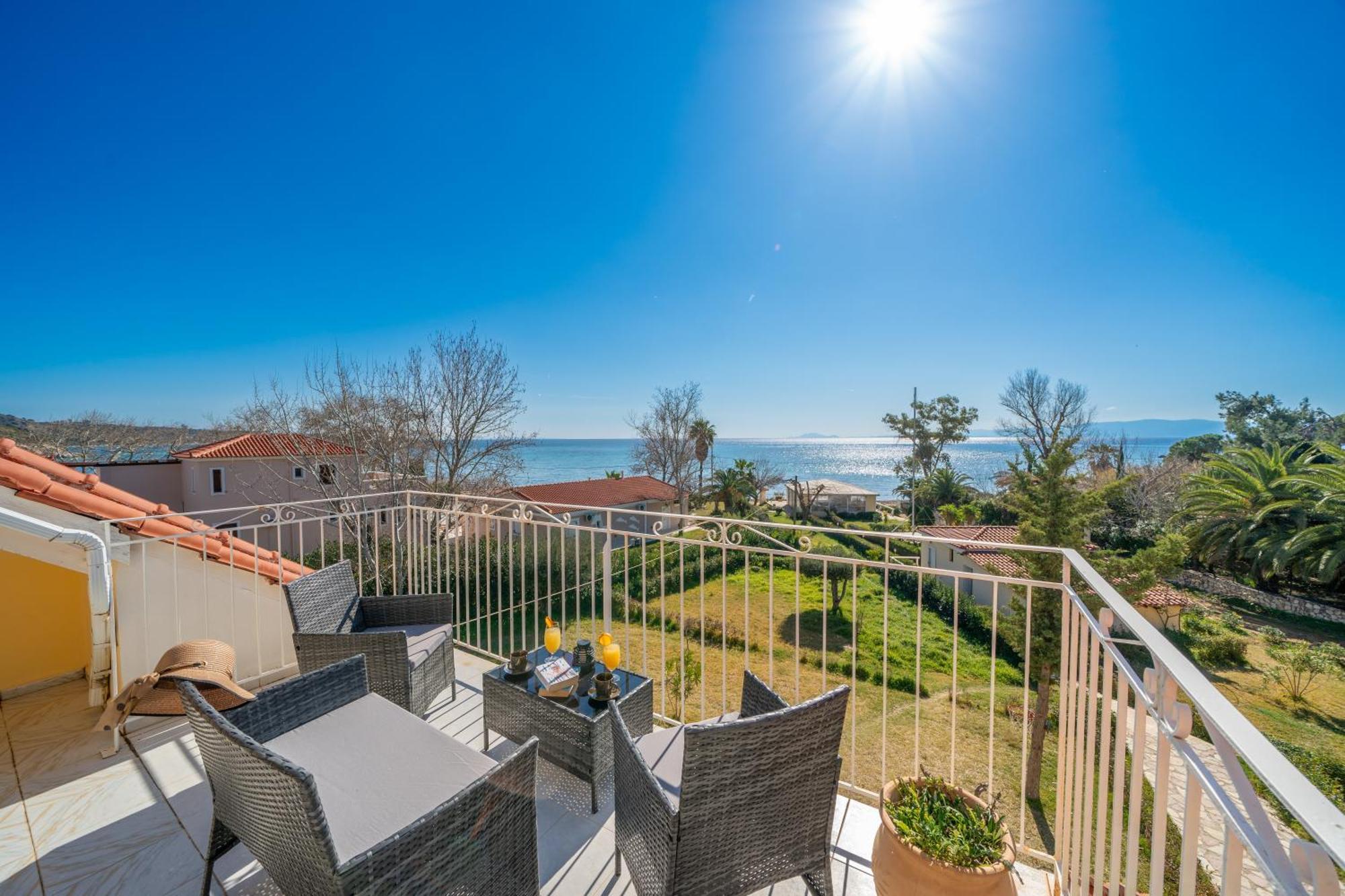 Southbank Seafront Apartments Katelios Bagian luar foto