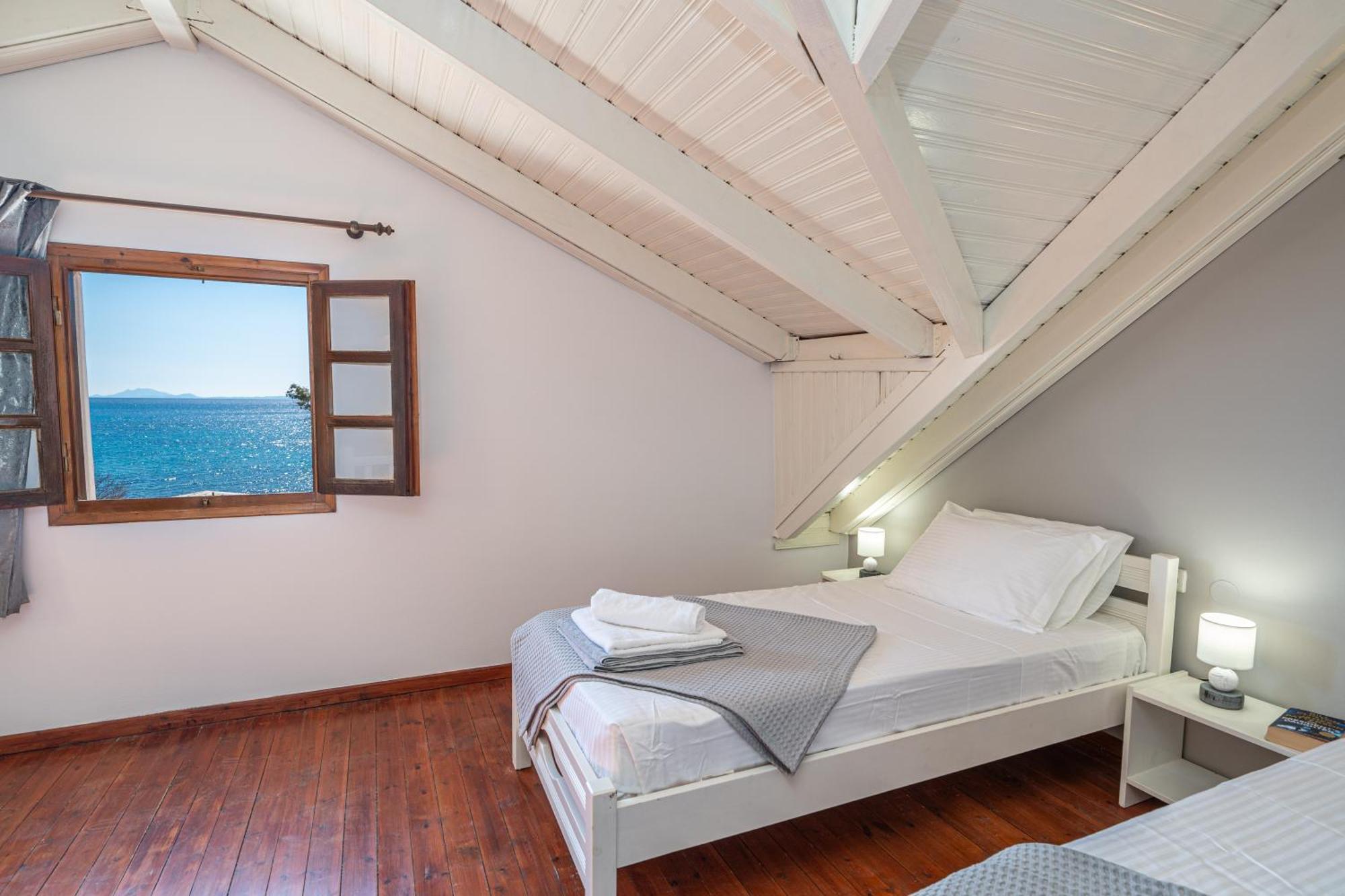 Southbank Seafront Apartments Katelios Bagian luar foto