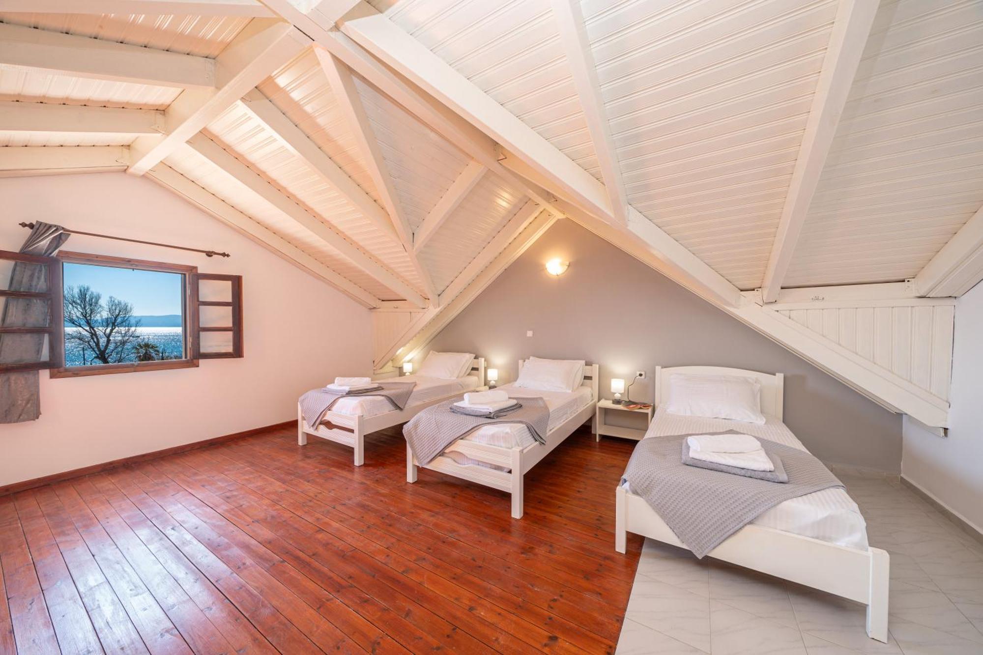 Southbank Seafront Apartments Katelios Bagian luar foto