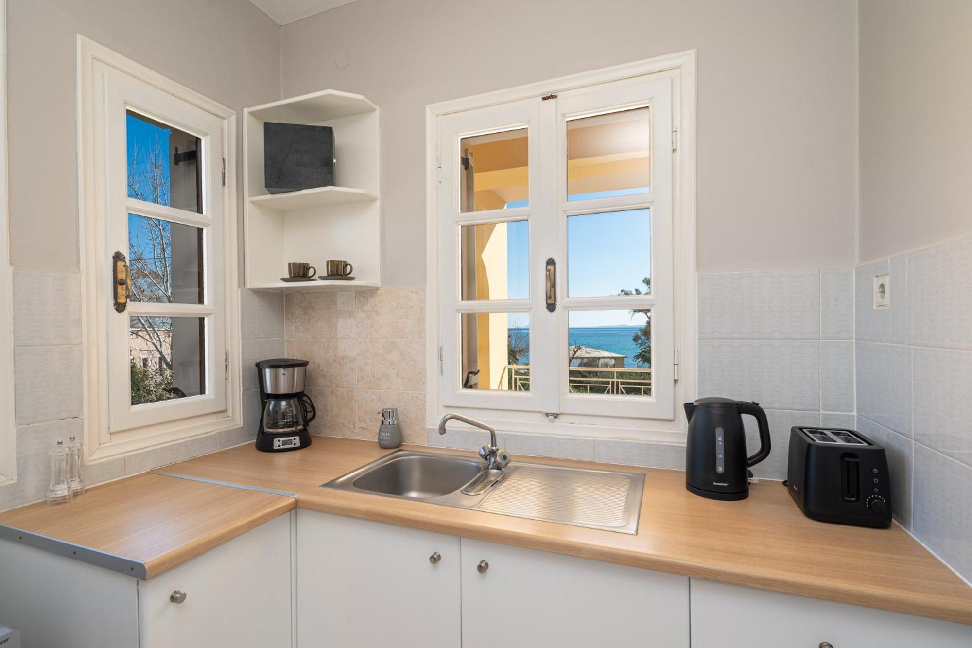 Southbank Seafront Apartments Katelios Bagian luar foto