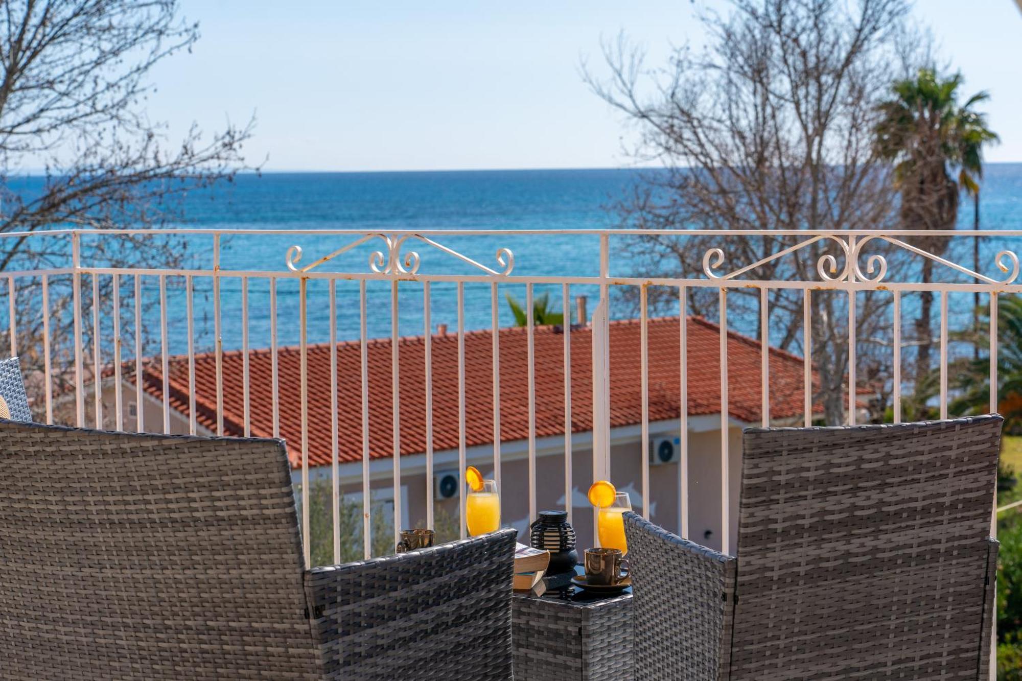 Southbank Seafront Apartments Katelios Bagian luar foto