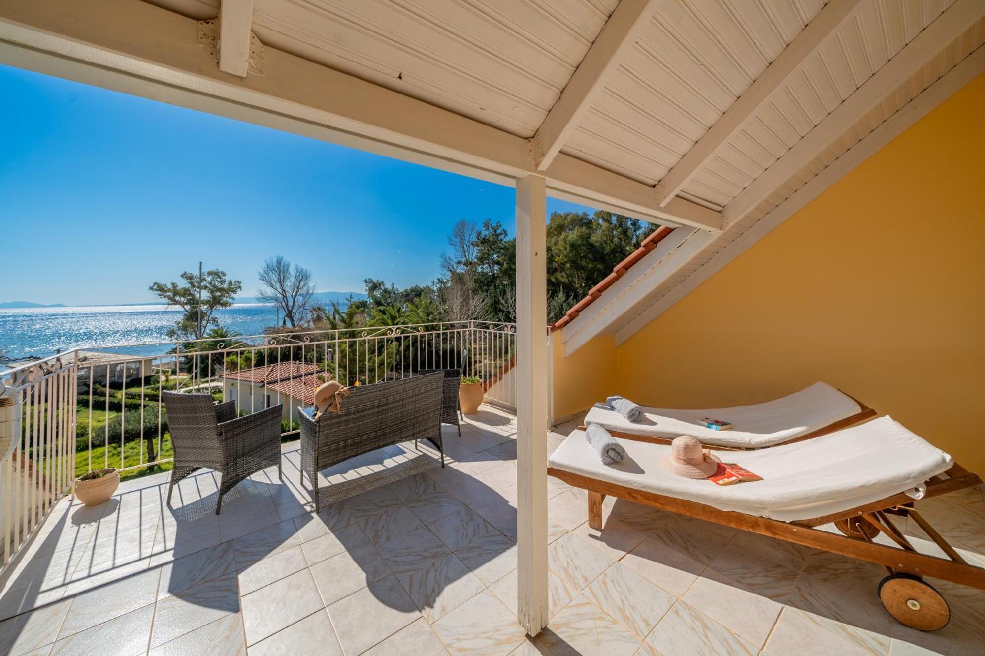 Southbank Seafront Apartments Katelios Bagian luar foto